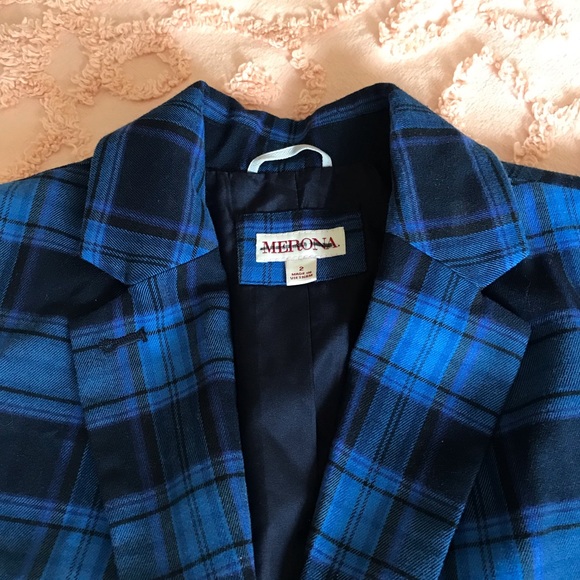 Jacket - Picture 2 of 3